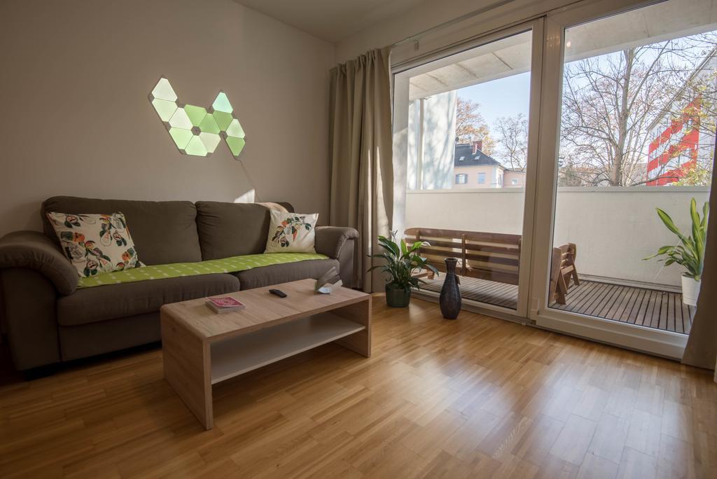 Appartements In Graz Beim Lkh Esterno foto