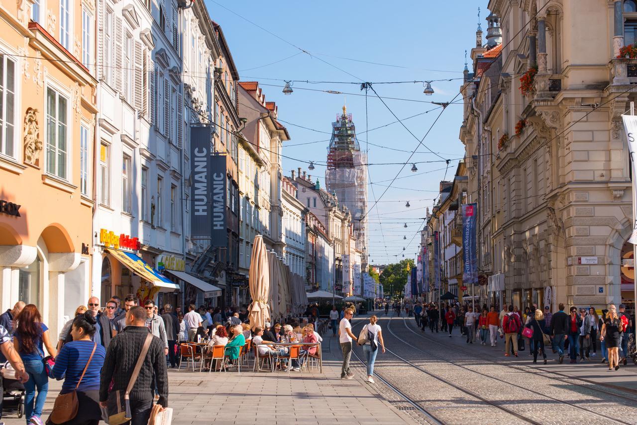 Appartements In Graz Beim Lkh Esterno foto