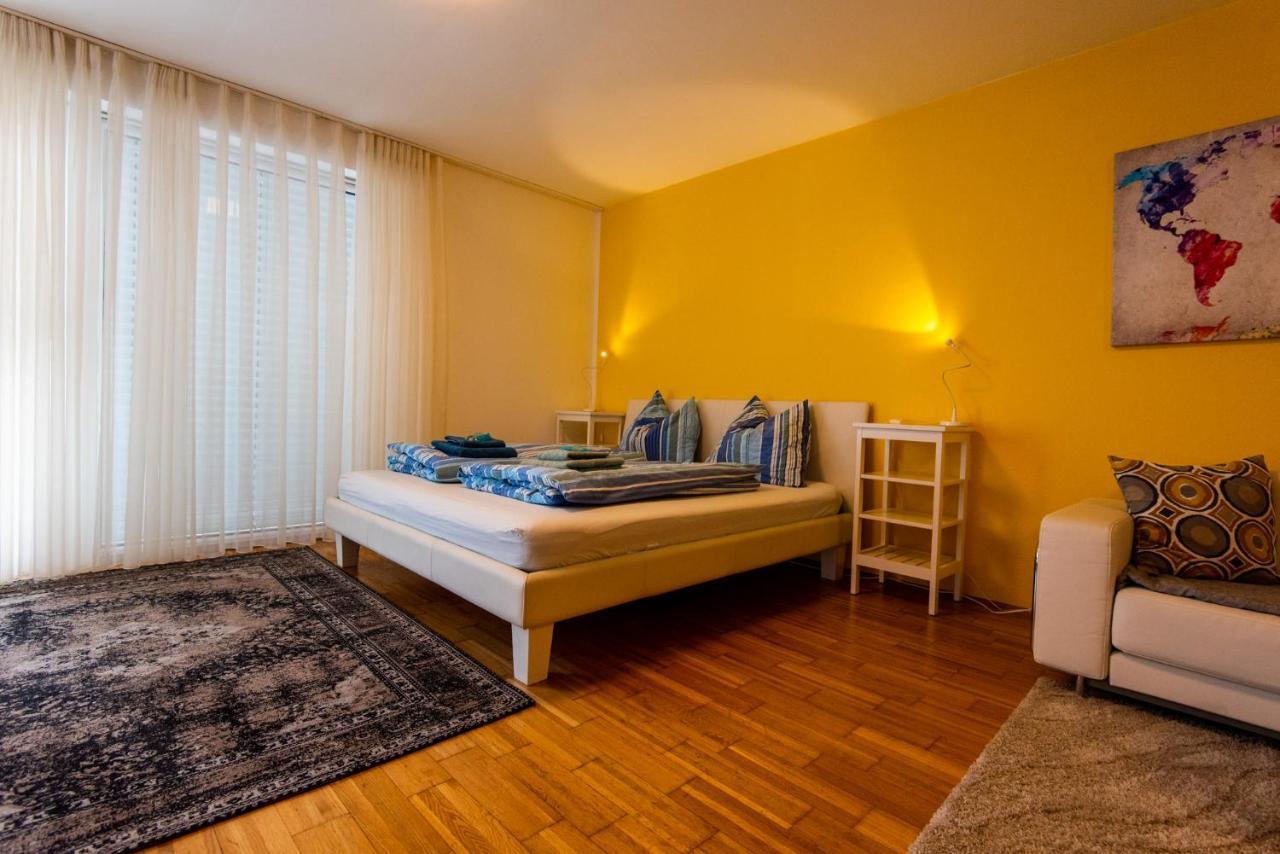 Appartements In Graz Beim Lkh Esterno foto